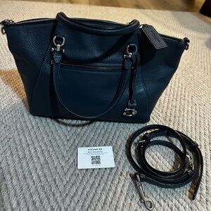 Coach Medium Navy Blue Pebble Leather Purse. Med sized bag14x9”Priced to sale!